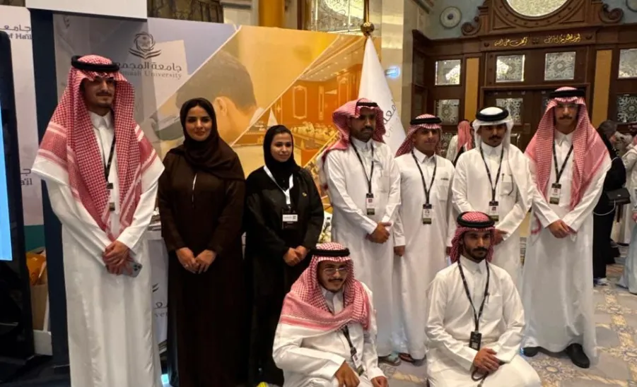 عميد كلية التمريض تزور جناح الجامعة في المعرض الدولي للتعليم EDGEx2025 - عميد كلية التمريض تزور جناح جامعة المجمعة المشارك في المعرض الدولي للتعليم EDGEx