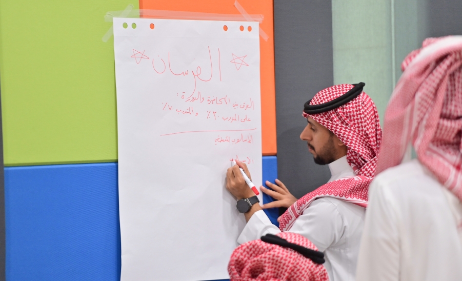 الإعلام وصناعة المحتوى البصري 