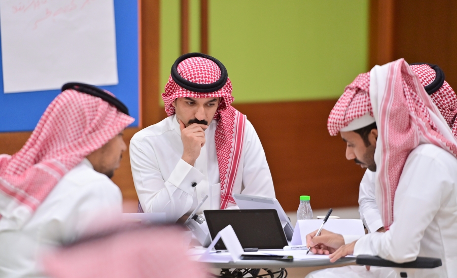 الإعلام وصناعة المحتوى البصري 