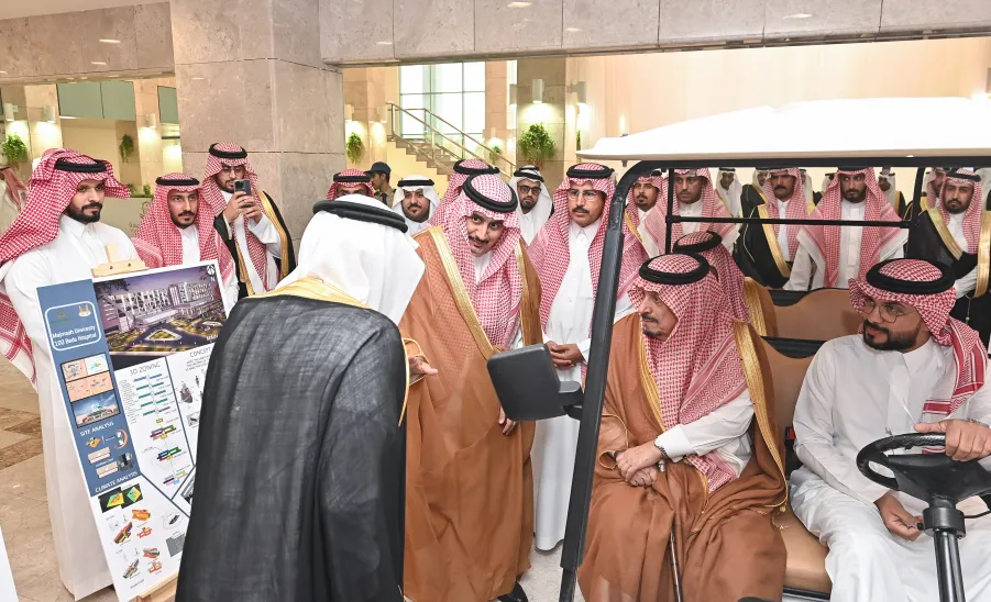 برعاية سمو أمير منطقة الرياض : الجامعة تقيم حفل تخريج الدفعة السادسة عشرة من طلابها -  حفل التخرج 16 