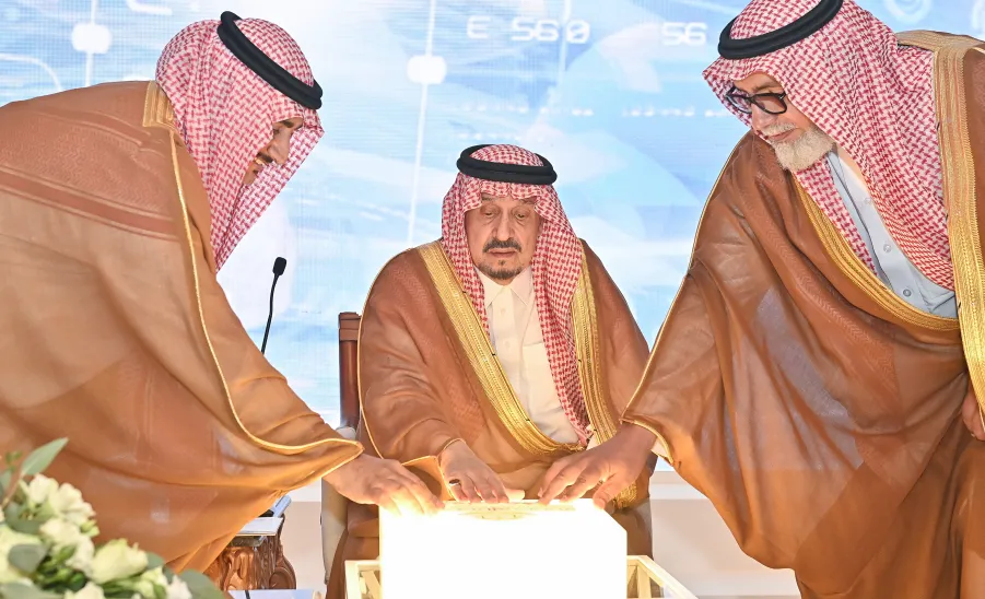 برعاية سمو أمير منطقة الرياض : الجامعة تقيم حفل تخريج الدفعة السادسة عشرة من طلابها -  حفل التخرج 16 