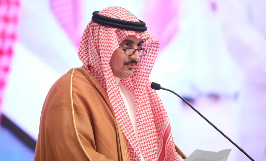 برعاية سمو أمير منطقة الرياض : الجامعة تقيم حفل تخريج الدفعة السادسة عشرة من طلابها -  حفل التخرج 16 