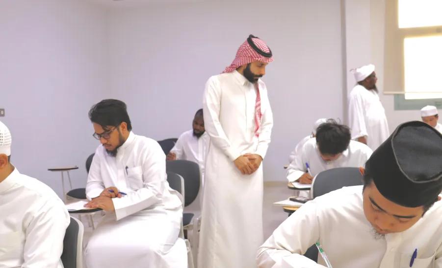The CEO inspects the progress of final exams for the Second Semester of the Academic Year 1446 AH -  اختبارات 