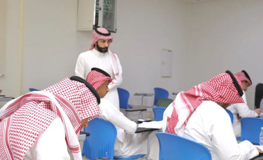 The CEO inspects the progress of final exams for the Second Semester of the Academic Year 1446 AH -  اختبارات 