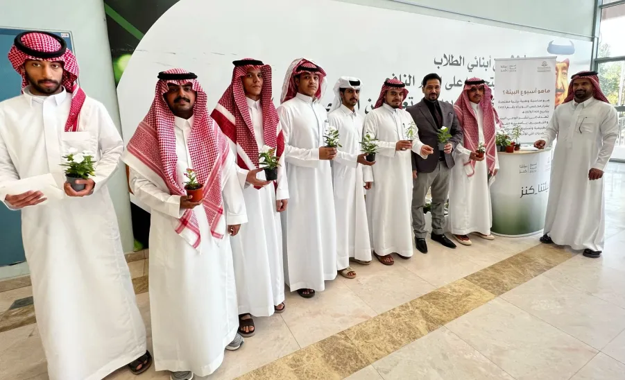 The Environmental Awareness Initiative came to an end -  الإدارة تختتمت أعمال مبادرة التوعية البيئية 