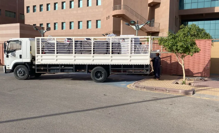 الإدارة العامة للخدمات تواصل جهودها في خدمة كليات الجامعة ضمن الاستعداد للعام الجامعي - 1