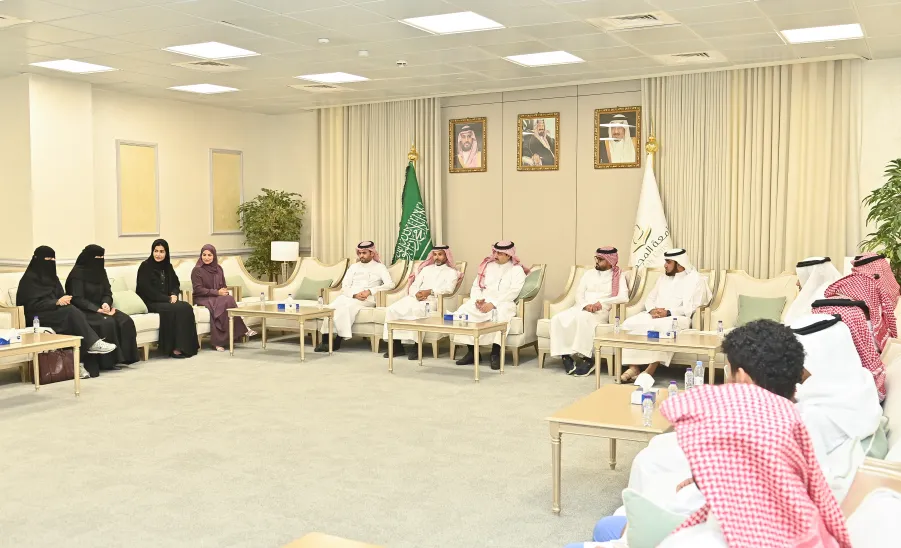 MU RECTOR WELCOMES FIRST STUDENT EXCHANGE PROGRAM WITH BRITISH UNIVERSITIES -SUMMER 2025 - جامعة المجمعة