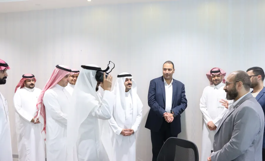 وكيل الجامعة للشؤون التعليمية يتفقد جاهزية الكلية التطبيقية للعام الجامعي الجديد - زيارة الكلية التطبيقية