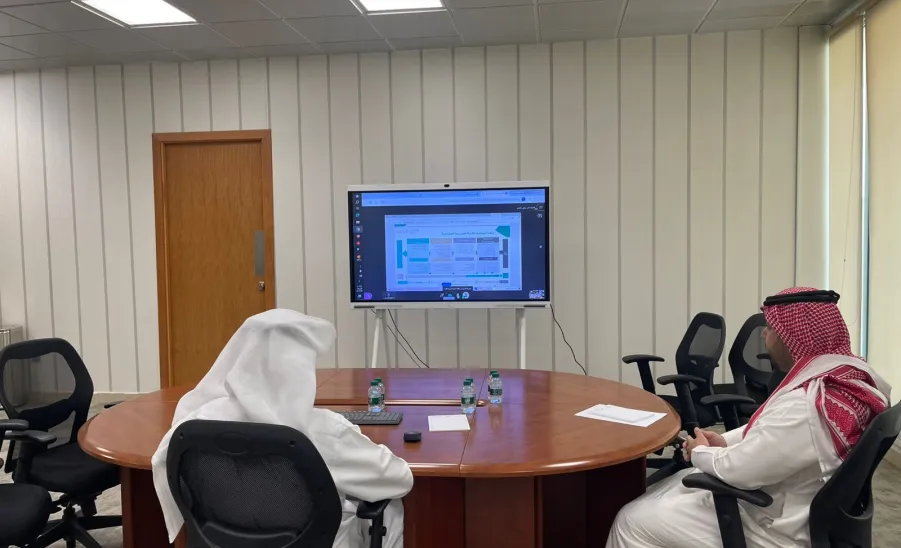 وكيل الجامعة للشؤون التعليمية يترأس الجلسة الثانية والعشرين للجنة الدائمة للخطط والمناهج الدراسية -  اجتماع 22 