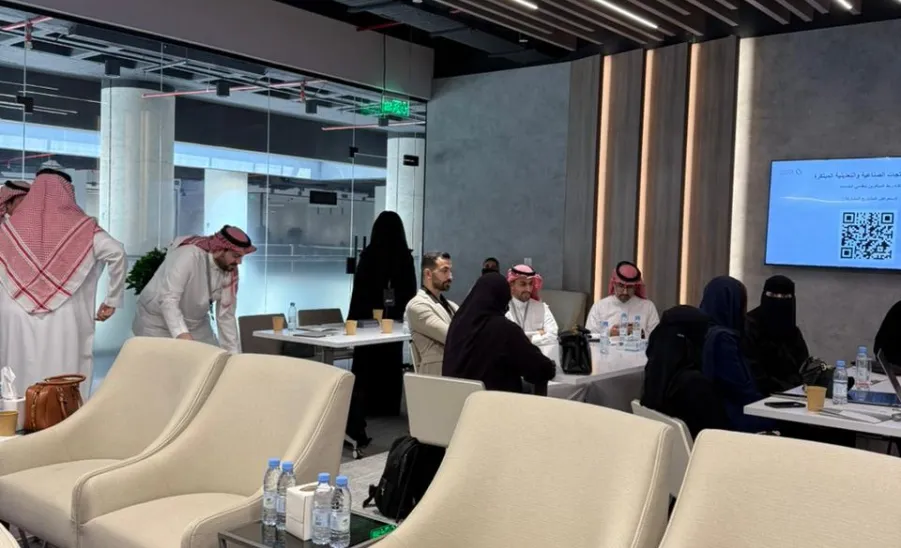 وفدٌ من مركز الابتكار وريادة الأعمال يشارك في لقاء برنامج "المنتجات الصناعية والتعدينية المبتكرة" - وفد من مركز الابتكار وريادة الأعمال يشارك في لقاء برنامج "المنتجات الصناعية والتعدينية المبتكرة"