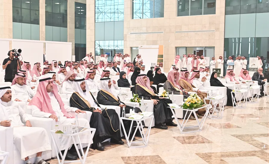 الجامعة تقيم ملتقى ( انطلاقة مهنية 2025 ) - الجامعة تقيم ملتقى ( انطلاقة مهنية 2025 )