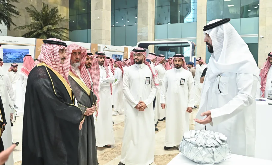 الجامعة تقيم ملتقى ( انطلاقة مهنية 2025 ) - الجامعة تقيم ملتقى ( انطلاقة مهنية 2025 )