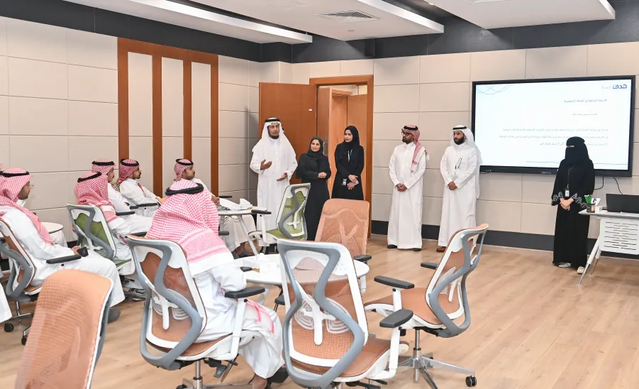 الجامعة تقيم ملتقى ( انطلاقة مهنية 2025 ) - الجامعة تقيم ملتقى ( انطلاقة مهنية 2025 )