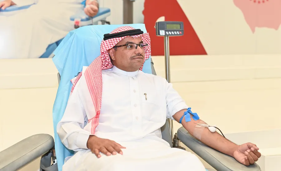 MU ORGANIZES BLOOD DONATION IN RESPONSE TO NATIONAL INITIATIVE  -  جامعة المجمعة