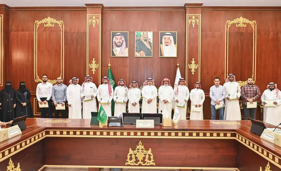 رئيس الجامعة يدشن النسخة السادسة من البوابة الإلكترونية للجامعة - 2