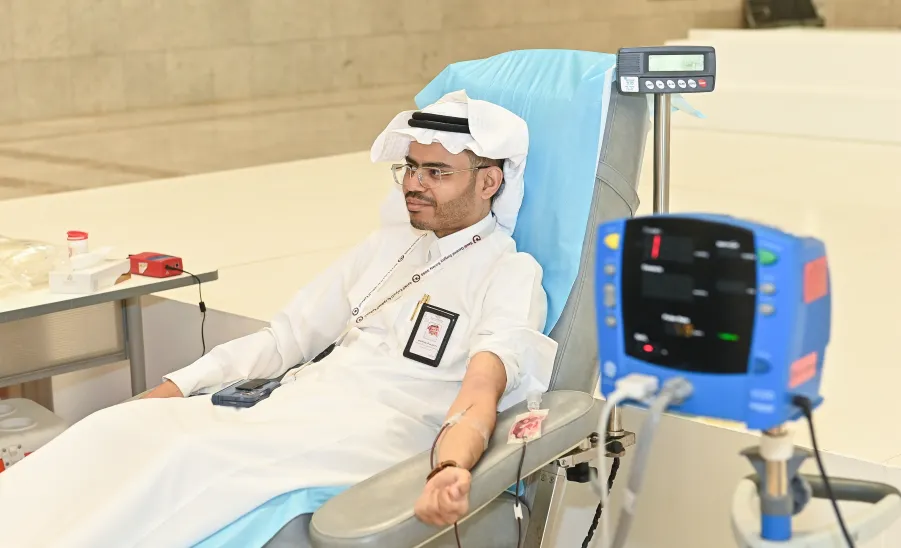 MU ORGANIZES BLOOD DONATION IN RESPONSE TO NATIONAL INITIATIVE  -  جامعة المجمعة