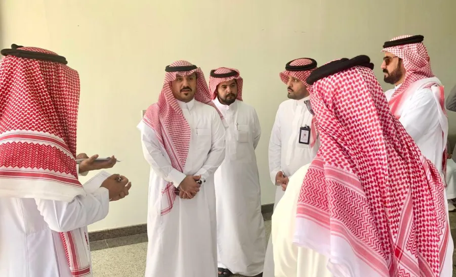 الرئيس التنفيذي يزور فرع الكلية برماح - لقاء 