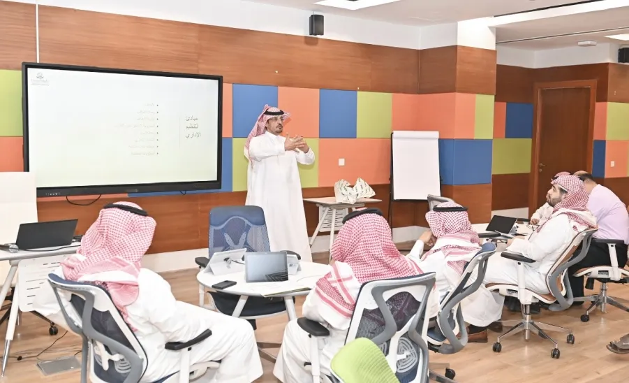 الإدارة العامة للتطوير التنظيمي تقيم ورشة عمل بعنوان : تصميم الهياكل التنظيمية  - صورة 3
