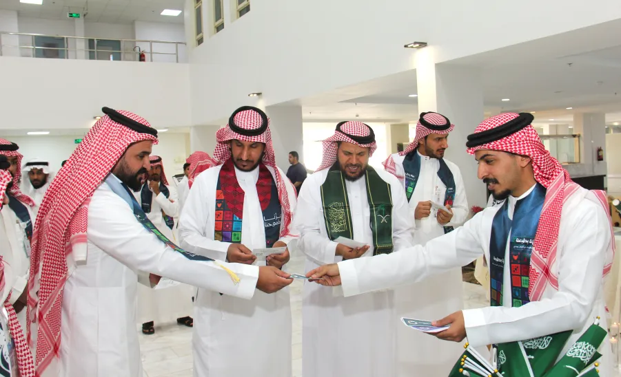 The College of Nursing celebrates the 95th Saudi National Day  - كلية التمريض تحتفي باليوم الوطني الـ95 بشعار "عزّنا بطبعنا"