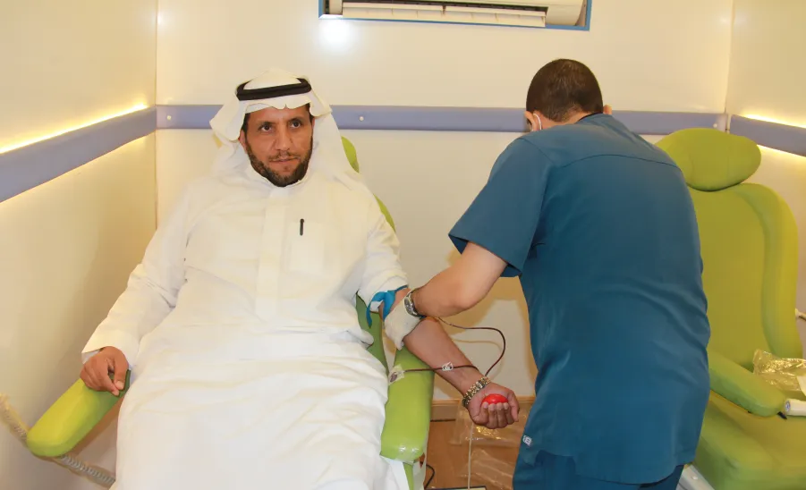 The College participates in the Annual National Blood Donation Campaign in cooperation with the Ministry of Health -  كلية الشريعة والقانون