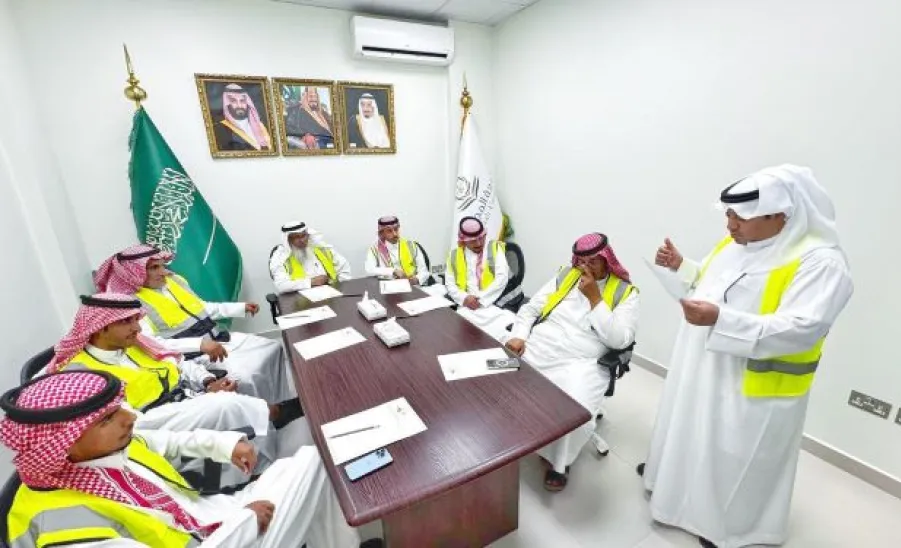الإدارة العامة للخدمات تقيم دورات مكثفة للعاملين في الميدان للتعامل الأمثل مع المخاطر - 1