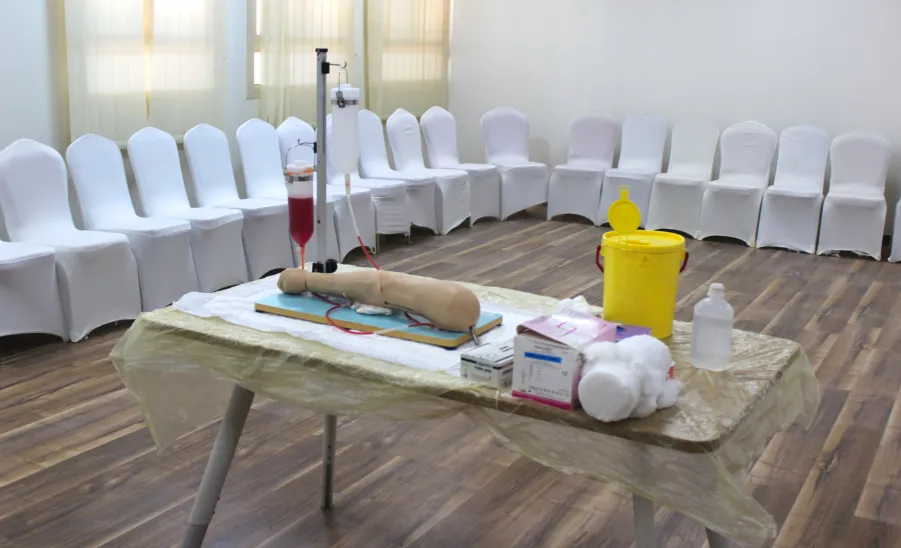 The College of Nursing organizes a workshop on intravenous catheter insertion techniques - كلية التمريض تنظم ورشة عمل عن طرق تركيب القسطرة الوريدية للمرضى