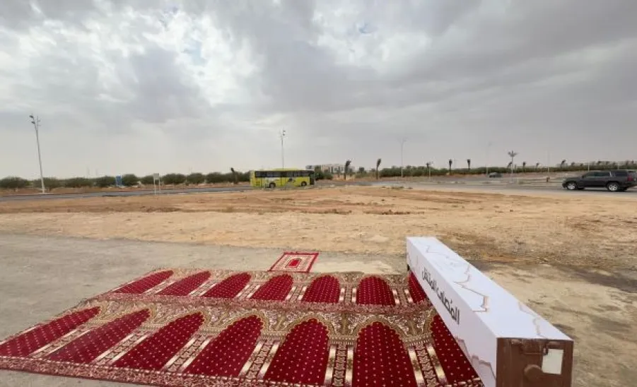 إدارة الخدمات تنفذ عدداً من المبادرات والخدمات التكميلية الداعمة - 1
