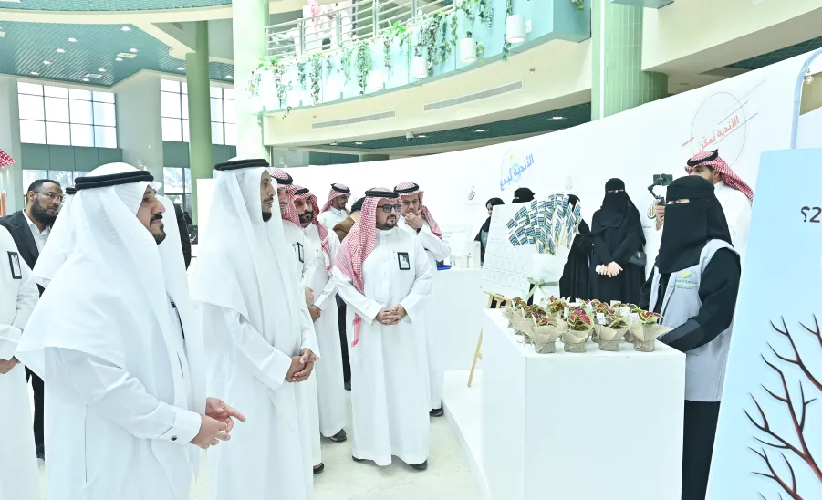 الجامعة ممثلة بالكلية التطبيقية تُقيم معرضاً وجلسات حوارية بمناسبة اليوم العالمي للمحاسبة - اليوم العالمي للمحاسبة
