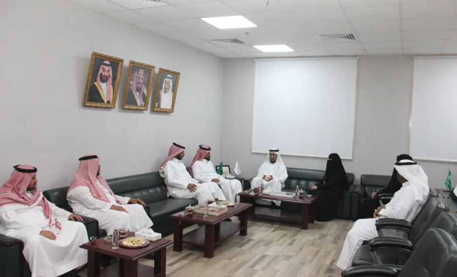 The Vice Rector for Educational Affairs oversees Academic Programs -  وكيل الجامعة للشؤون التعليمية في زيارة تفقدية لكلية التمريض