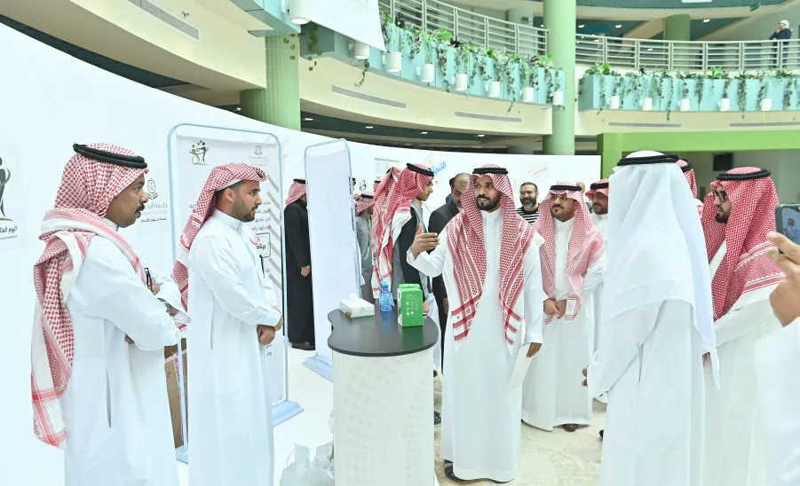مركز رعاية ذوي الإعاقة ينفذ برنامجاً بمناسبة اليوم العالمي للأشخاص ذوي الإعاقة - 7