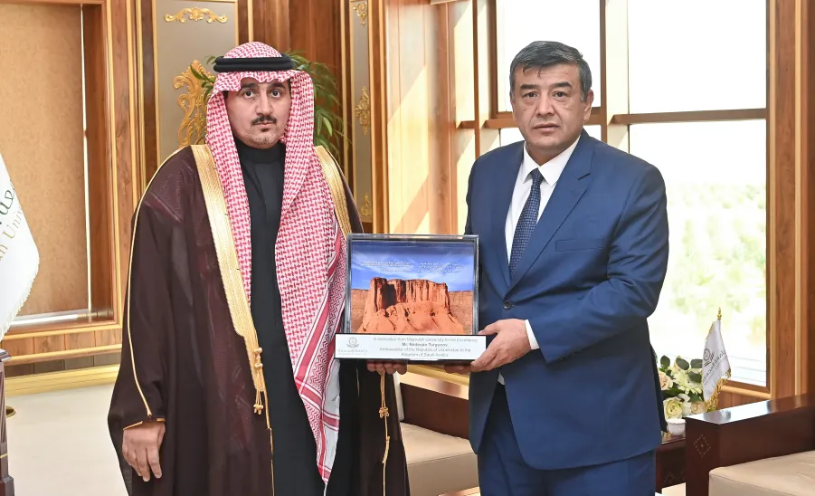 رئيس الجامعة يستقبل سفير جمهورية أوزبكستان لدى المملكة العربية السعودية - زيارة سفير أوزبكستان