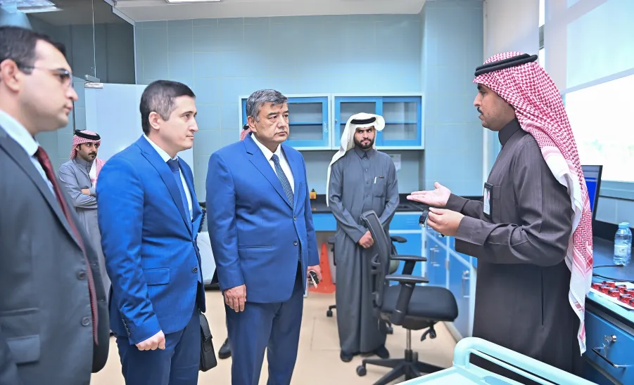رئيس الجامعة يستقبل سفير جمهورية أوزبكستان لدى المملكة العربية السعودية - زيارة سفير أوزبكستان