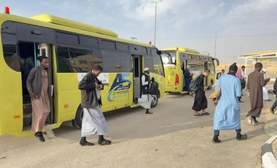 The General Administration of Services provides transportation services for scholarship students -  2