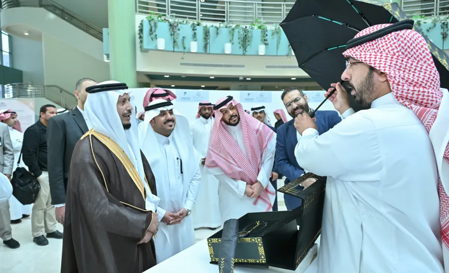APPLIED COLLEGE HOSTS A FORUM ON STRATEGIC PARTNERSHIPS AND CELEBRATES GRADUATION OF FIRST BATCH  - حفل الكلية التطبيقية