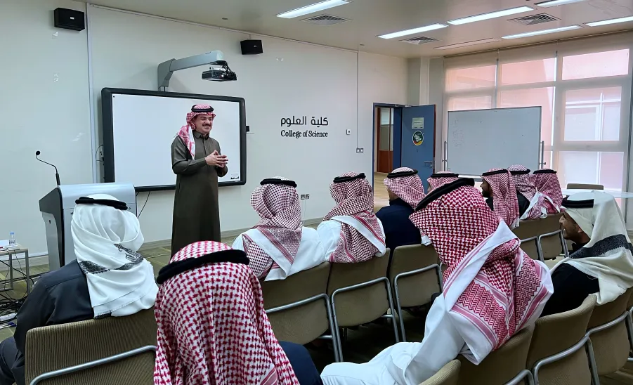 وحدة شؤون الخريجين بكلية العلوم ( شطر الطلاب ) تقيم لقاءً بالطلاب المتوقع تخرجهم - وحدة شؤون الخريجين بكلية العلوم شطر الطلاب تقيم لقاءً بالطلاب المتوقع تخرجهم
