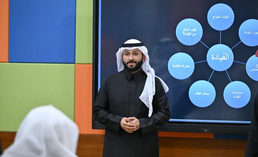  عمادة شؤون الطلاب تطلق برنامج " معمل القيادات الطلابية " - 2