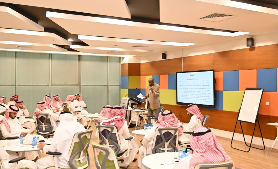 وكالة الجامعة للشؤون التعليمية تعقد ملتقى رؤساء الأقسام العلمية - ملتقى الأقسام العلمية