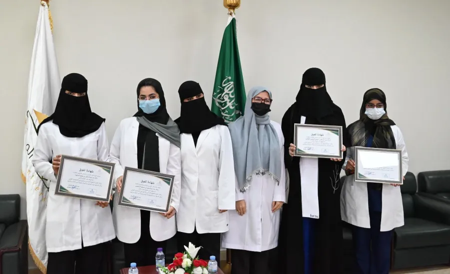 The  College of Dentistry honors outstanding students  - a