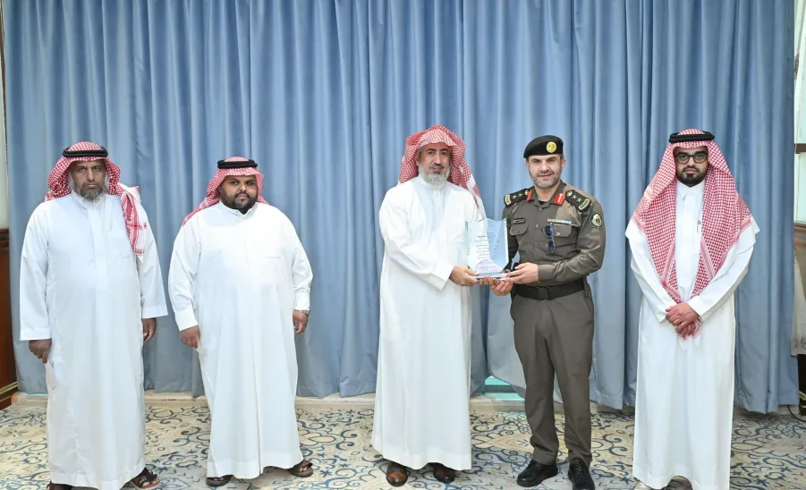 الجامعة تتوج الفرق الفائزة بكأس سالك للسلامة المرورية وتوقع عدداً من مذكرات التفاهم لتعزيز أهمية السلامة المرورية - تتوج الفرق الفائزة بكأس سالك للسلامة المرورية وتوقع عدداً من مذكرات التفاهم لتعزيز أهمية السلامة المرورية
