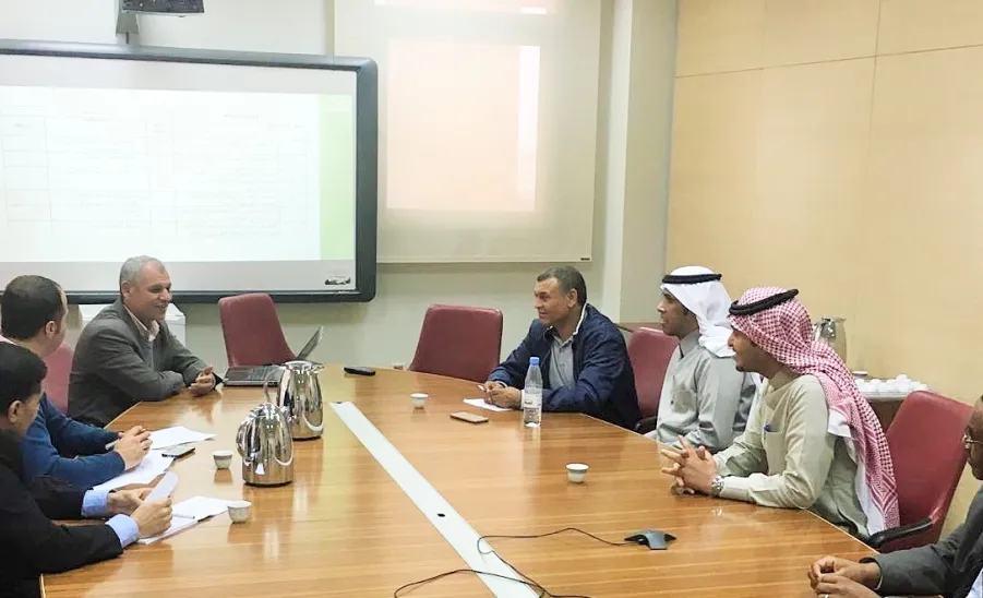 الكلية تقيم ورشة عمل بعنوان " متطلبات التأهل للاعتماد البرامجي وفق معايير الهيئة الوطنية للتقويم والاعتماد الأكاديمي" - 