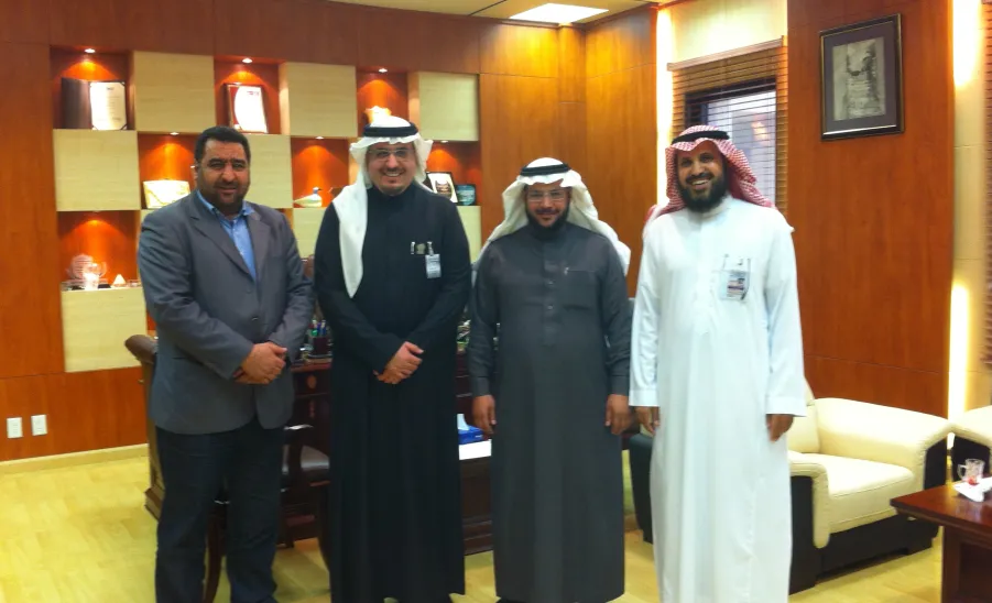  Dr. Abdulrahman al-Atram visits the College of Dentistry in King Saud University  - 