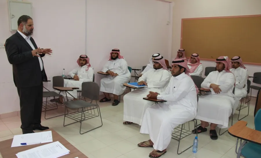 دورة بعنوان " التحكيم التجاري الدولي " - 