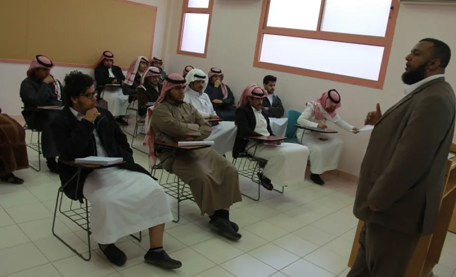 وحدة الأنشطة الطلابية بالكلية تقيم دورة بعنوان "اعداد بحثي (كيفيه كتابه مشاريع التخرج)" - 
