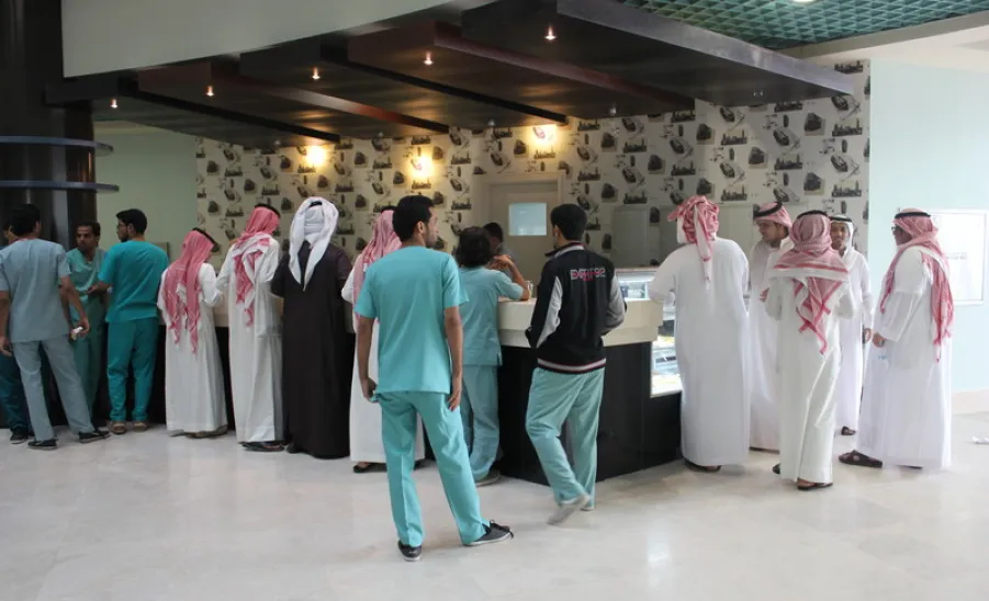 Deanship of Student Affairs Opens a Coffee Shop in University Campus - 