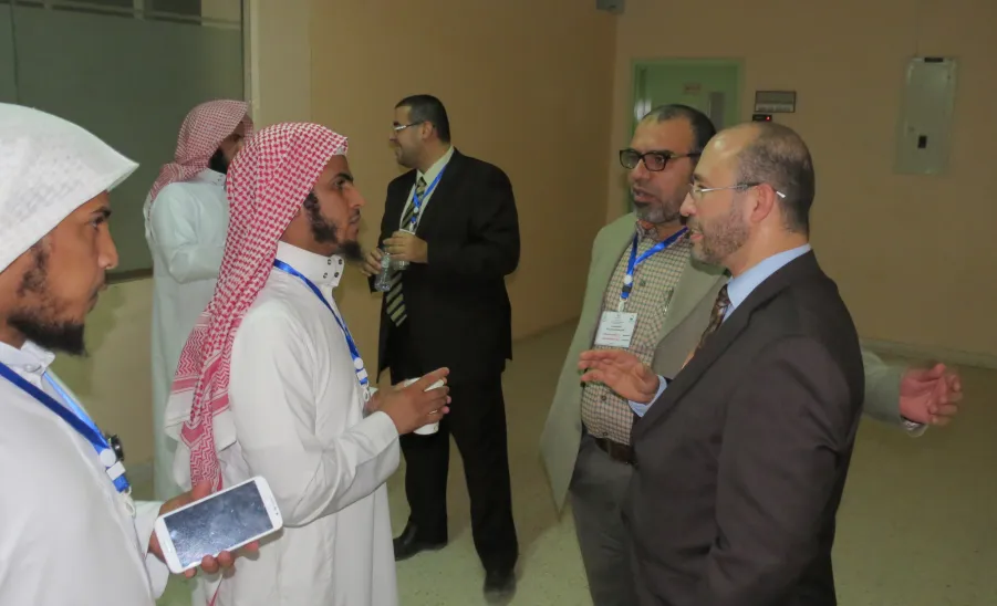 وحدة الشراكة المجتمعية بالكلية تقدم دورة بعنوان  ((التخطيط الاستراتيجي)) لمنسوبي مركز حياة - 