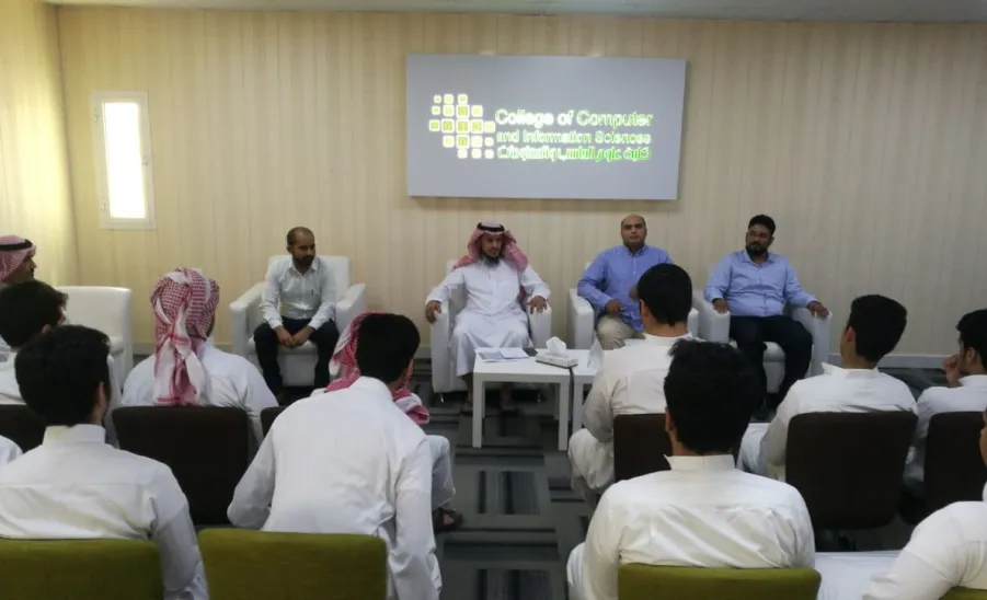 CCIS Welcomes a Student Delegation from King Abdullah Secondary School  - 