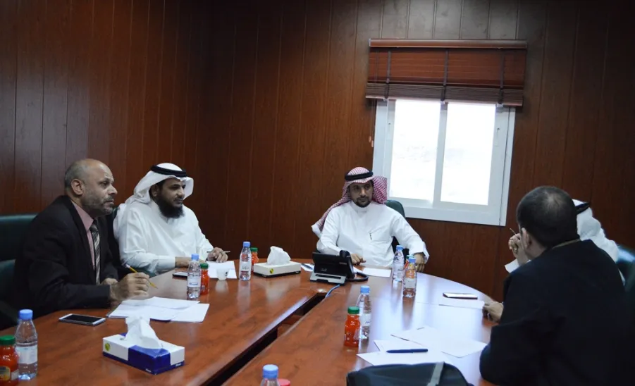 وكالة الجامعة للشؤون التعليمية تعقد ورشة عمل بعنوان ( نواتج التعلم " رؤية مستقبلية " ) - 