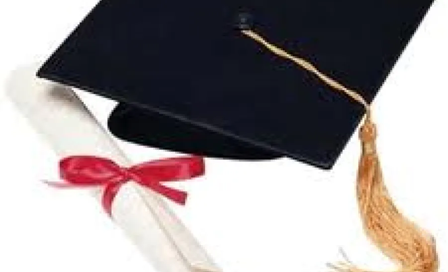 كلية العلوم الطبية التطبيقية تقيم حفل تخريج الدفعة الأولى - 