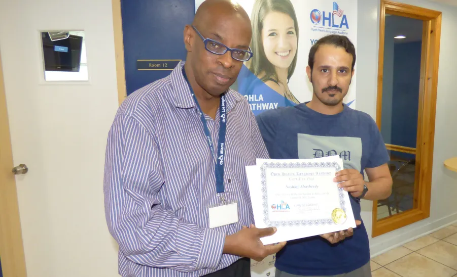 المهندس نشمي الرشيدي يحصل على شهادة المركز الأول من معهد OHLA في ولاية فلوريدا الأمريكية  -  