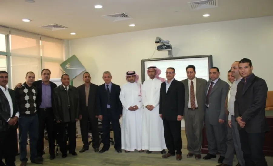 بالتعاون مع عمادة الجودة وتطوير المهارات كلية إدارة الأعمال تُقيمُ ورشةَ عملٍ للإعداد لمشروع البرامج الأكثر جاهزية - 
